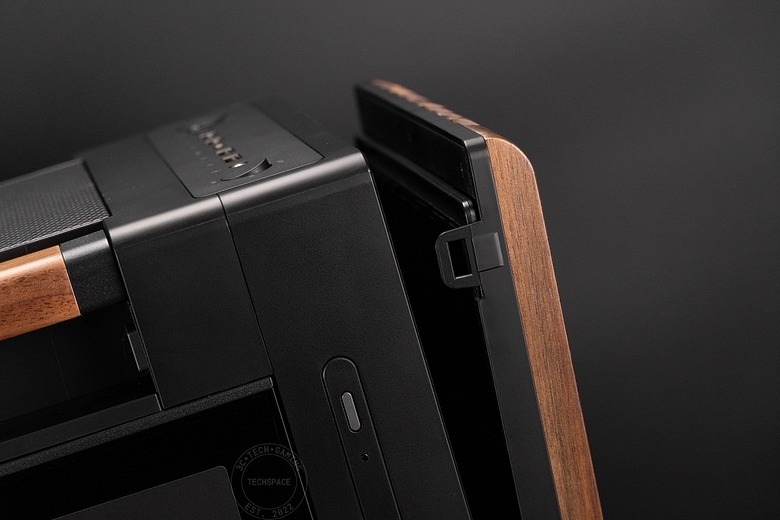 告別桌面冷冰器、ASUS ProArt PA602 胡桃木透側版現代黑款機殼開箱，用天然原木打造最美創作神機！