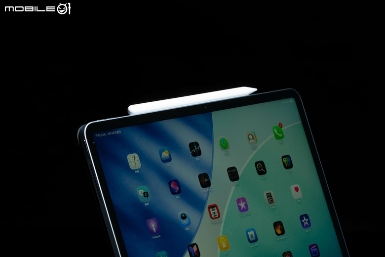 Apple iPad Air M4 13 吋開箱體驗 feat. Creator Studio 持續進化的隨身工作／娛樂平台