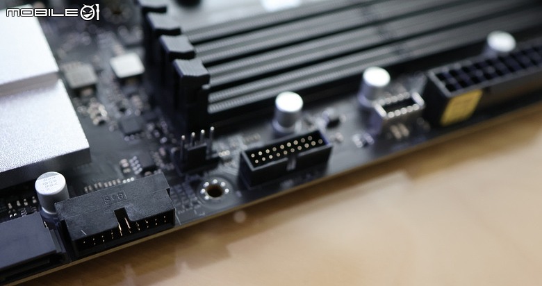 5K有找最便宜 B850 ATX 登場 ASRock 華擎 Rock B850「電漿銀」