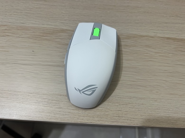 ［輕開箱］ROG IMPACT III 月光白 無線電競滑鼠
