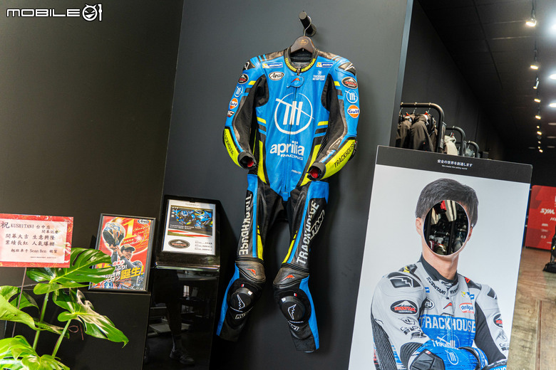 日本國寶級部品 KUSHITANI 台中店盛大開幕，攜手炸彈客黃皓 98 Racing Academy 迎向賽道新篇章