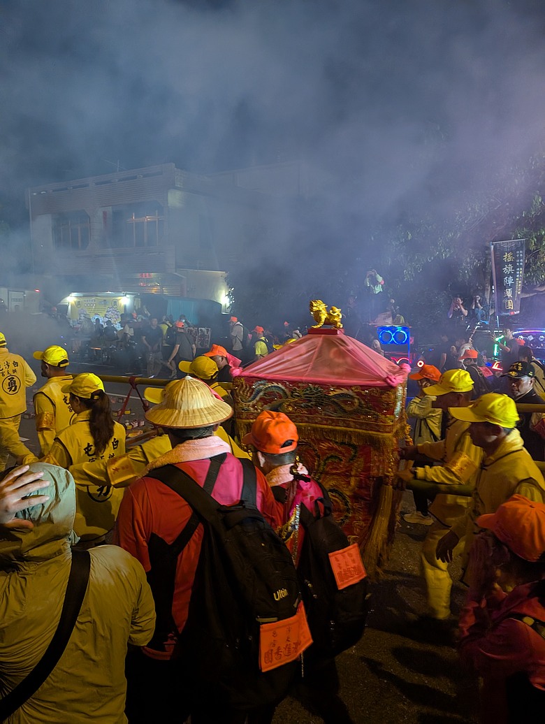 點我看大圖 2026 進香大白 白沙媽進香 地表最強的散步之旅 熱血熬夜12小時