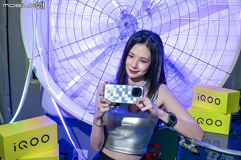 未來旗艦 iQOO 15R 今日發表|高續航、高效能,重新定義電競體驗!