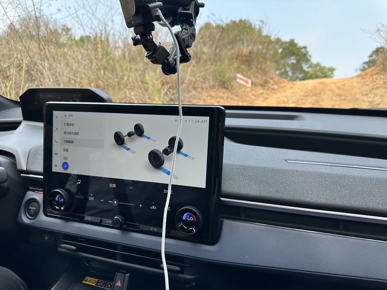 用電動車也能輕鬆off road，Solterra XT的VVIP體驗