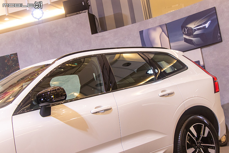 【採訪】Volvo XC60 二次小改款正式登台，三車型、239萬元起！