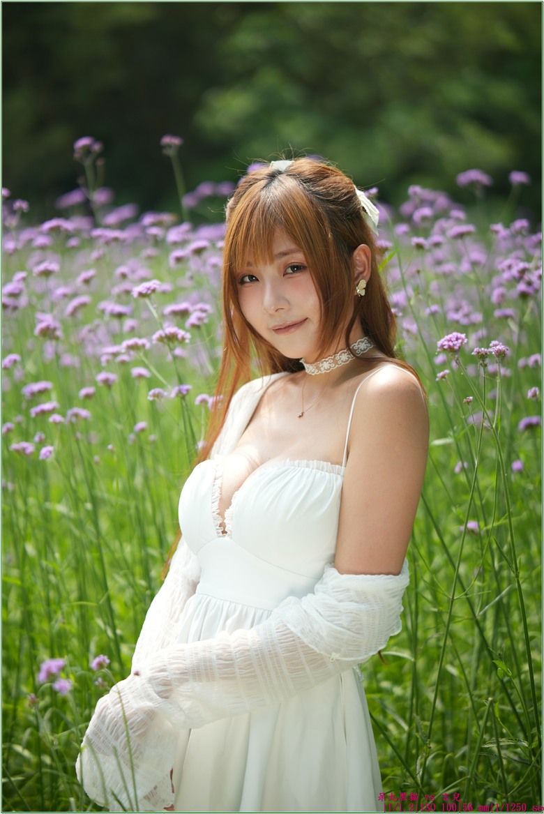 【 一言難盡 -- 言兒 】拍仙女棒快門壓光，閃燈壓得了日光但壓不住走光