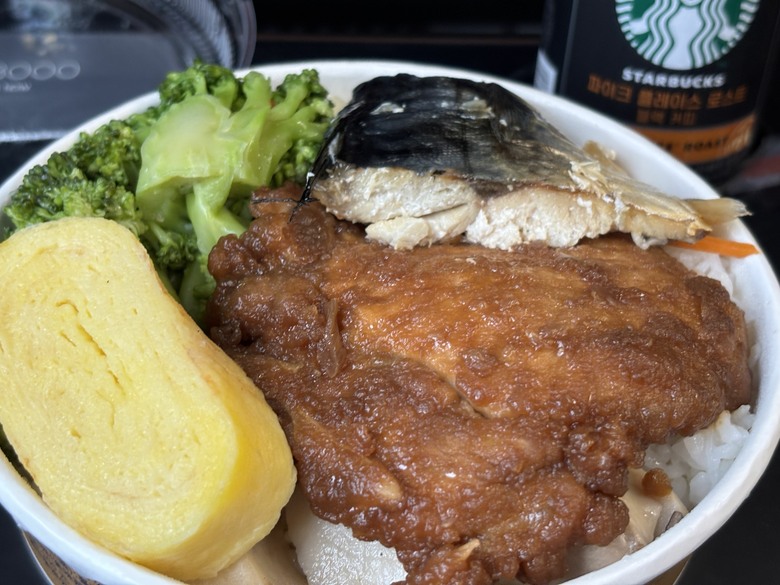 被鐵路耽誤的便當店?騰雲座艙便當開箱!