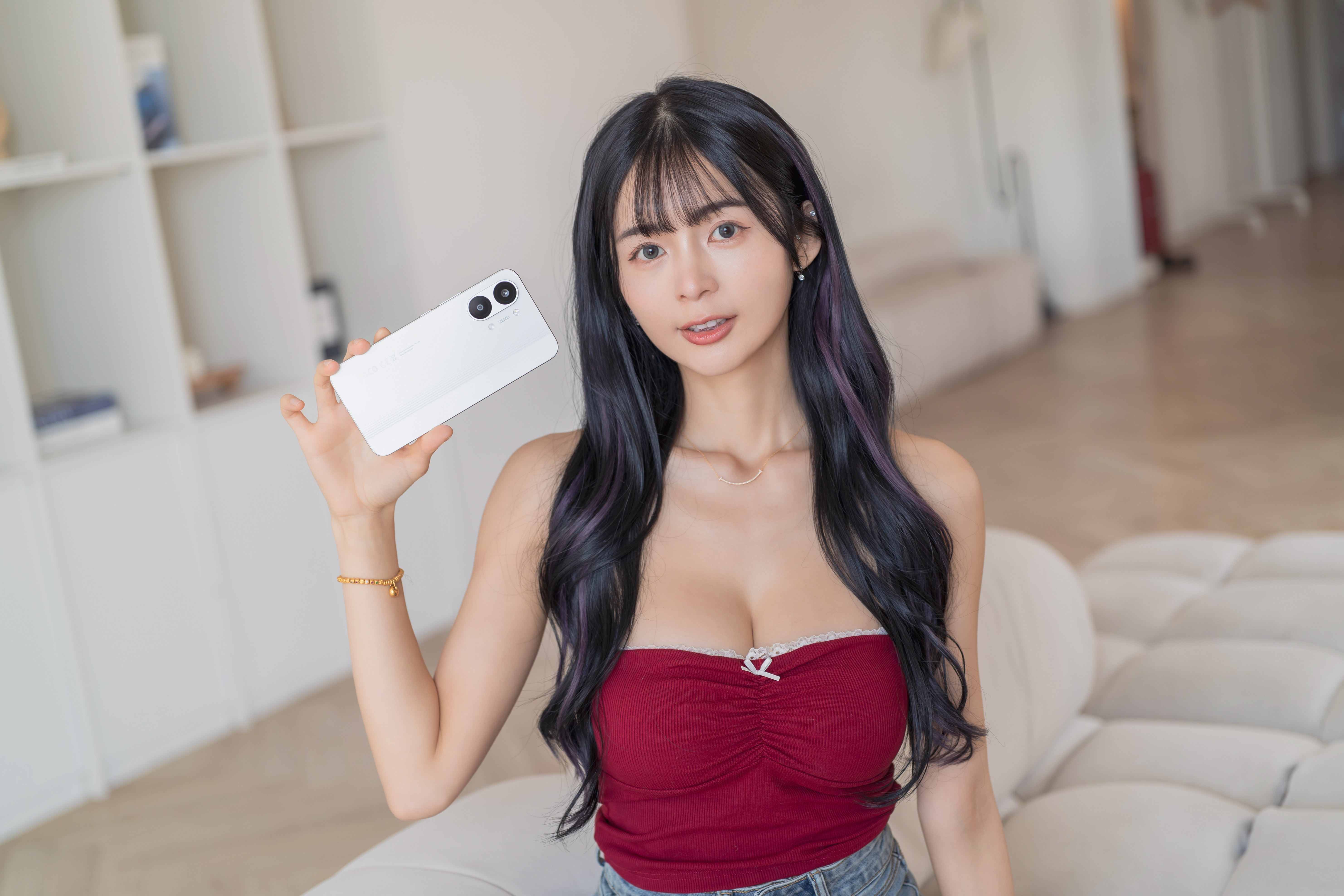 【６月好文英雄 】POCO X8 Pro Max 市面最大電量 X 萬能神機