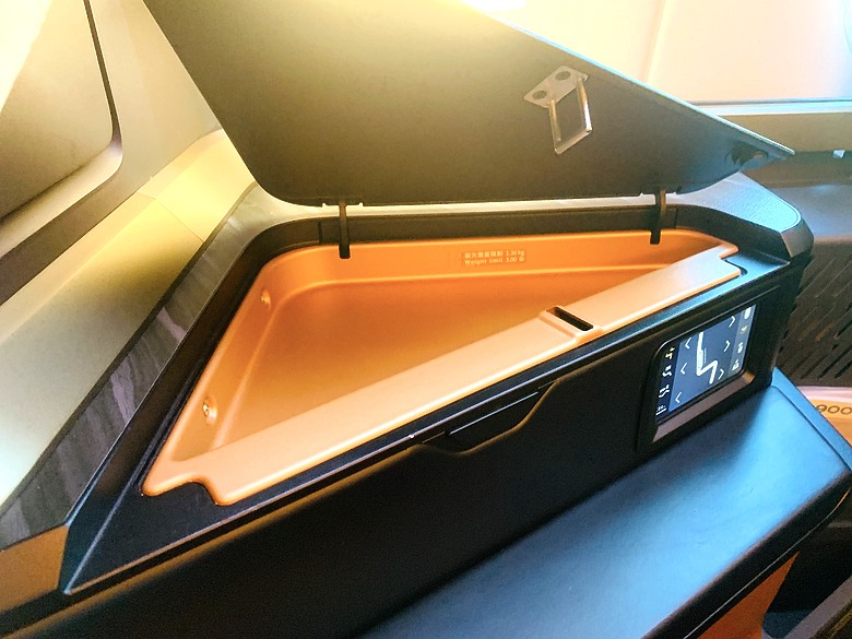 ＜日本＞2025日本獨旅~星宇航空商務艙及貴賓室初體驗、afternoon tea 午餐