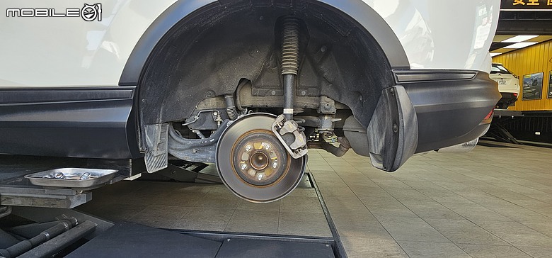 CRV5更換馬牌UX7