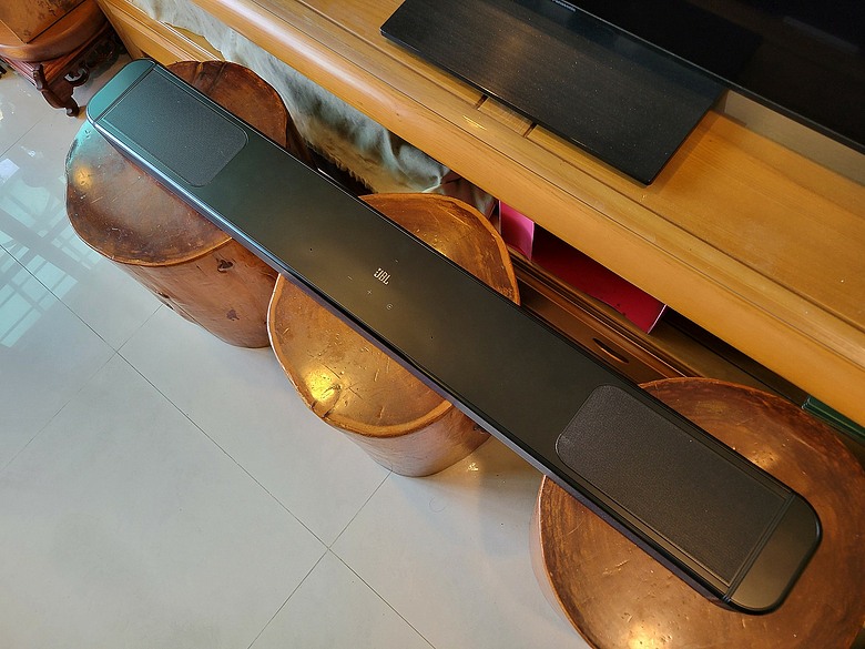 【開箱】JBL BAR 1300 Mk2 心得分享｜不用拉線也能有劇院級環繞？