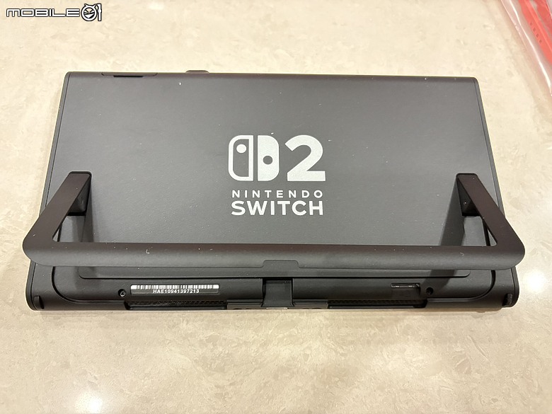 Nintendo Switch 2 家長視角來開箱｜買給女兒的主機