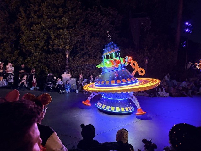 (2026 April) 🇺🇸 🏰 卅五年之後 再遊 狄斯耐樂園 Disneyland 🇺🇸👸🏻