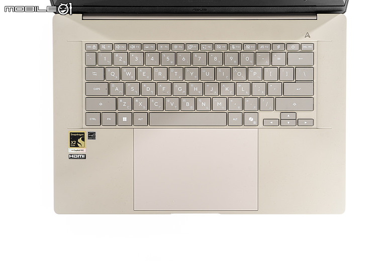 ASUS Zenbook A16 體驗｜高通 X2 Elite Extreme 入陣，1.2Kg 輕薄筆電解鎖 3A 遊戲可能性！