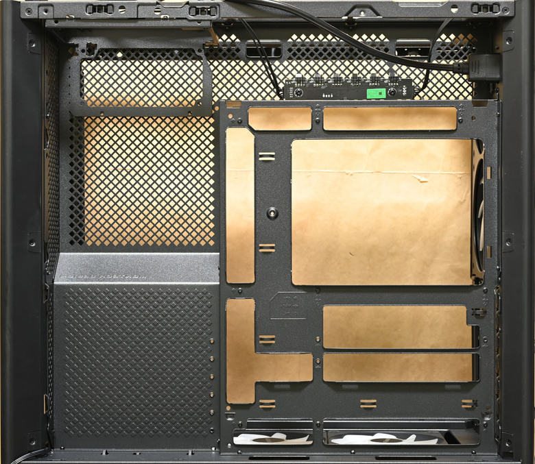 點我看大圖 MONTECH DESIGN HS01 PRO機殼開箱
