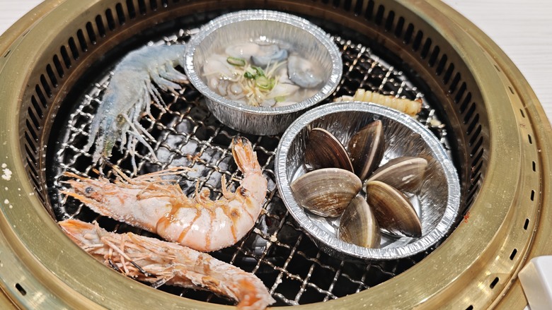 我們家的兩天一夜中部之旅 - 九九峰動物樂園 / 台中林酒店 / 三山燒肉 / 不二糕餅 / 國家漫畫博物館 /Coffee Stopover