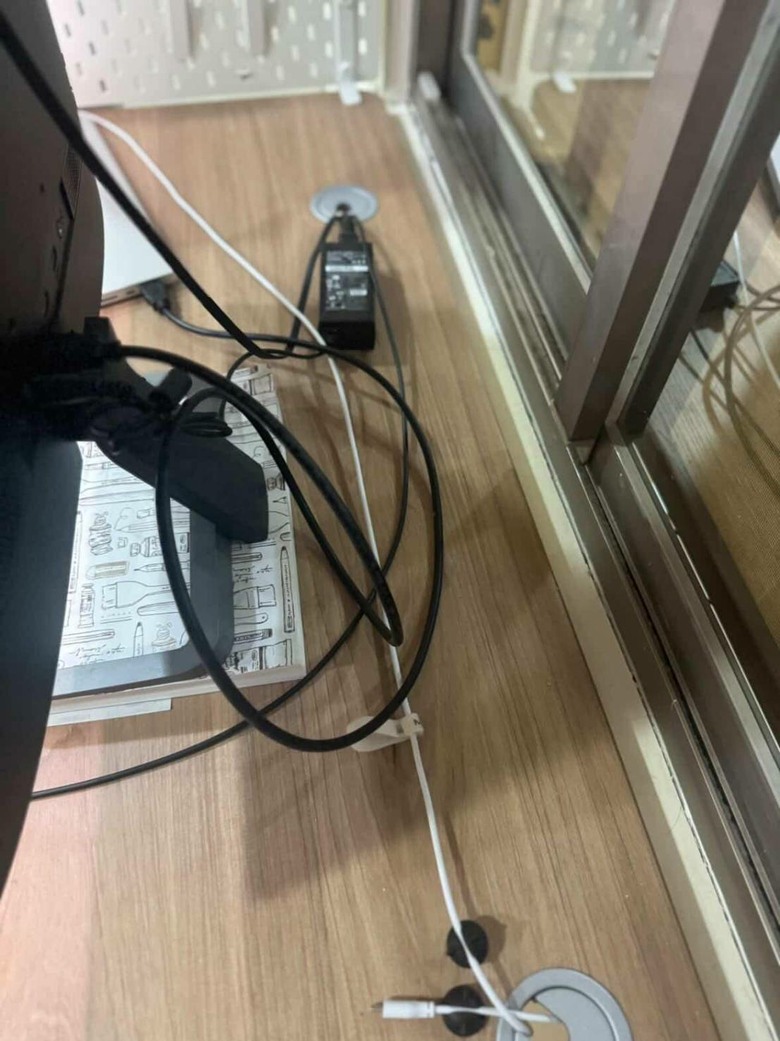 升降桌該怎麼整線才乾淨？