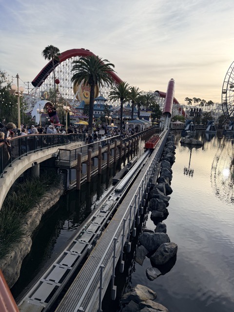 (2026 April) 🇺🇸 🏰 卅五年之後 再遊 狄斯耐樂園 Disneyland 🇺🇸👸🏻