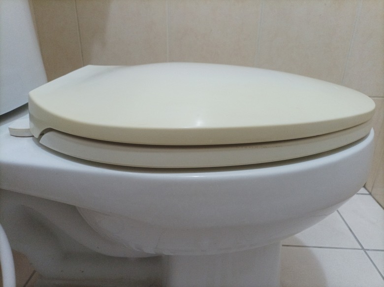 問一下馬桶蓋的品牌及型號？