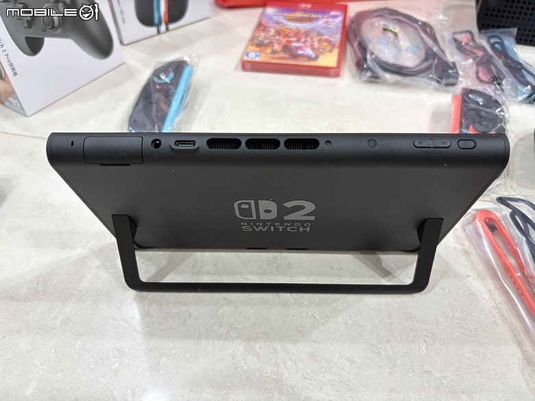Nintendo Switch 2 家長視角來開箱｜買給女兒的主機
