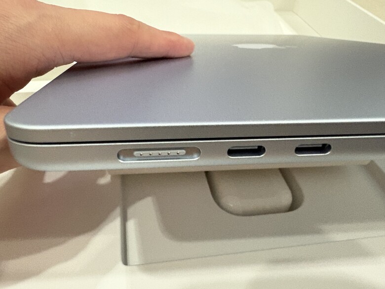 MacBook Air M5 15 吋開箱｜從舊 MacBook Pro 跨越了一個時代的換機
