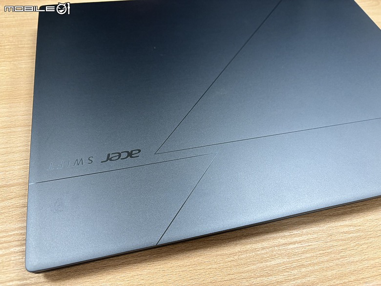 ACER Swift Go 14 AI (Ultra5-228V) 使用一季心得 | 誤以為買到機王結果只是自己奶油桂花手