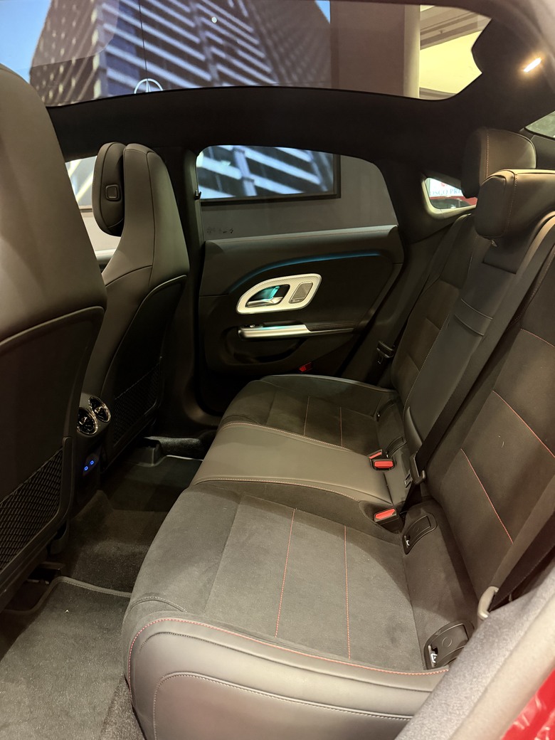 全新CLA 220賞車心得