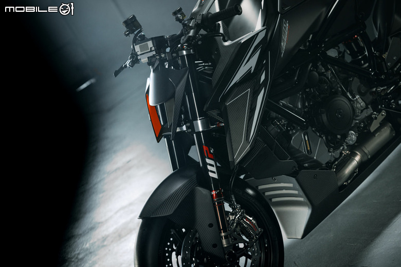 2026 KTM 1390 SUPER DUKE RR / TRACK 震撼登場！賽道版大公爵限量100台