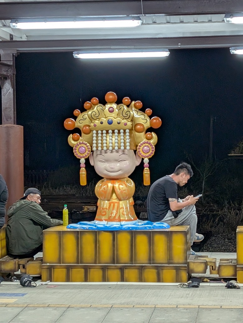點我看大圖 2026 進香大白 白沙媽進香 地表最強的散步之旅 熱血熬夜12小時