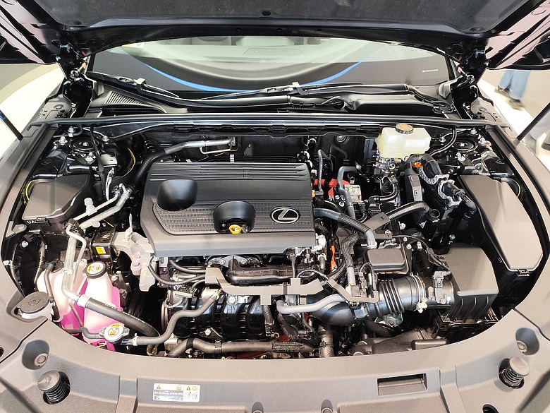 2026 LEXUS ES300H 新車展間直擊!!