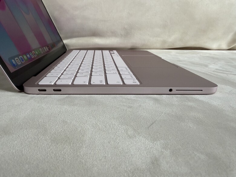 開箱 MacBook Neo 姻粉色 256GB 台灣公司貨 4/24