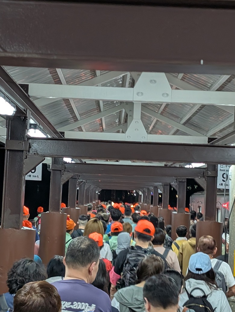 點我看大圖 2026 進香大白 白沙媽進香 地表最強的散步之旅 熱血熬夜12小時