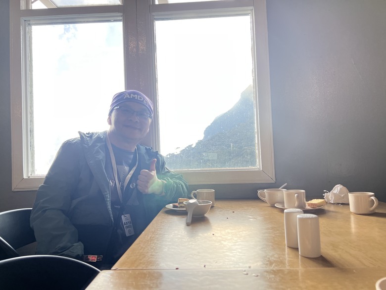 一神, 二玉, 三富士山~ 1,2,3準備出國去爬山 ! 3,2,1 自我挑戰好得意 !