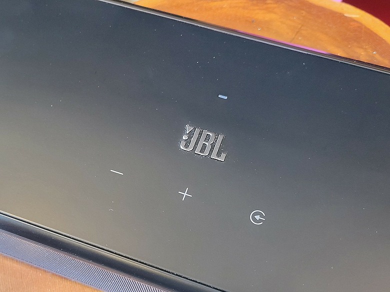 【開箱】JBL BAR 1300 Mk2 心得分享｜不用拉線也能有劇院級環繞？