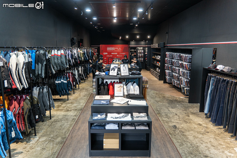 日本國寶級部品 KUSHITANI 台中店盛大開幕，攜手炸彈客黃皓 98 Racing Academy 迎向賽道新篇章
