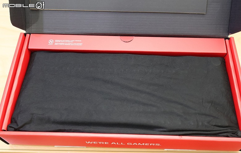 HP 無線三模＋熱插拔 HyperX Alloy Rise RGB 75 Wireless