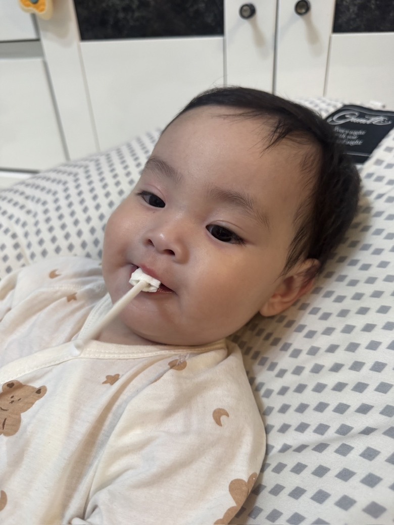 Gunite 寶寶懶骨頭包覆機能親子互動窩