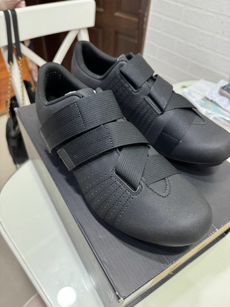 鞋櫃總是缺了一雙卡鞋 Fizik Tempo Powerstrap R5開箱