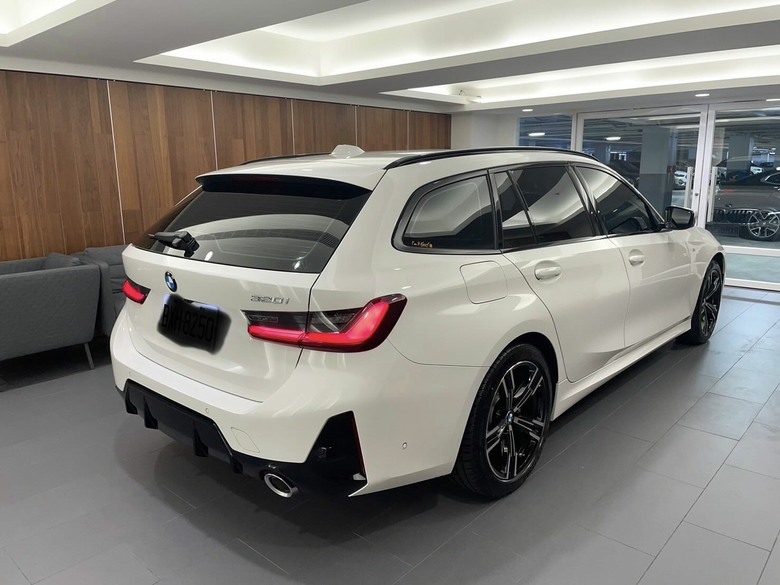 2024年式320i touring遲開箱