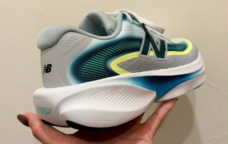 堆跑量與通勤穿搭都能用？New Balance Ellipse上腳紀錄