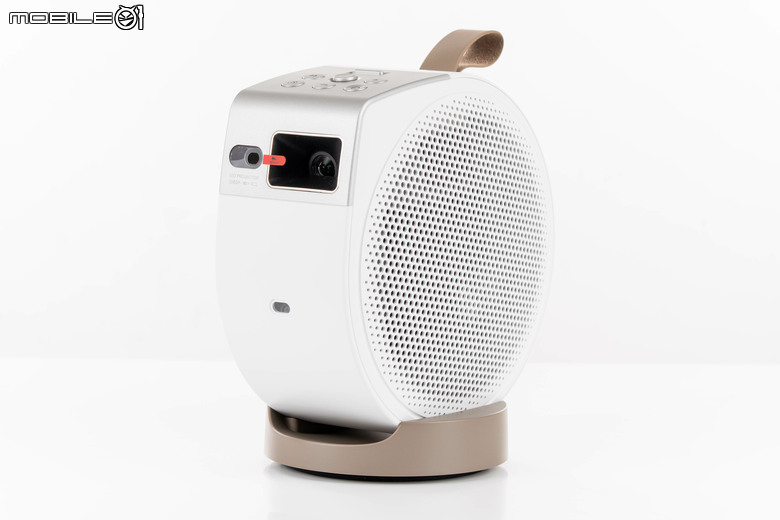 BenQ GV32 投影機開箱試用 以小巧可愛身形投放真實色彩畫面