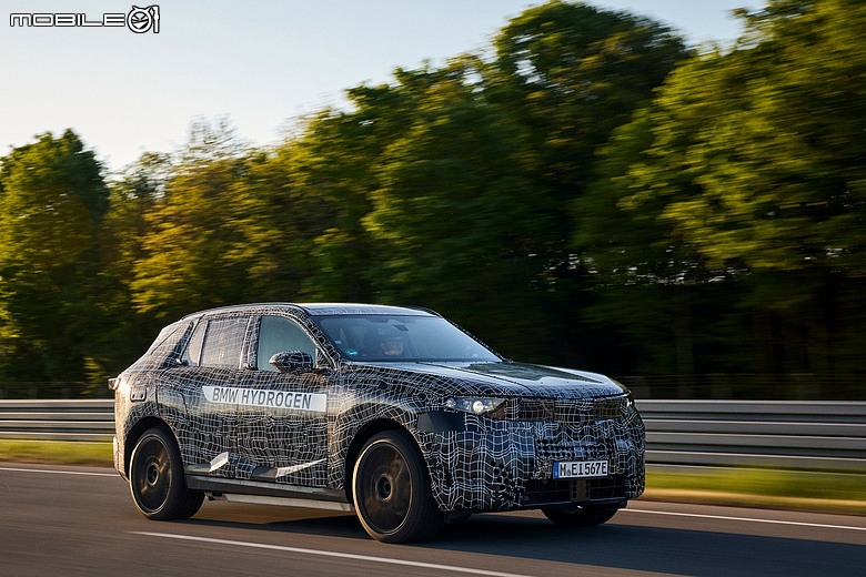 【海外新訊】BMW 新世代高壓儲氫罐亮相，2028 年將搭載於 iX5 Hydrogen 並擁有 750 公里續航力！