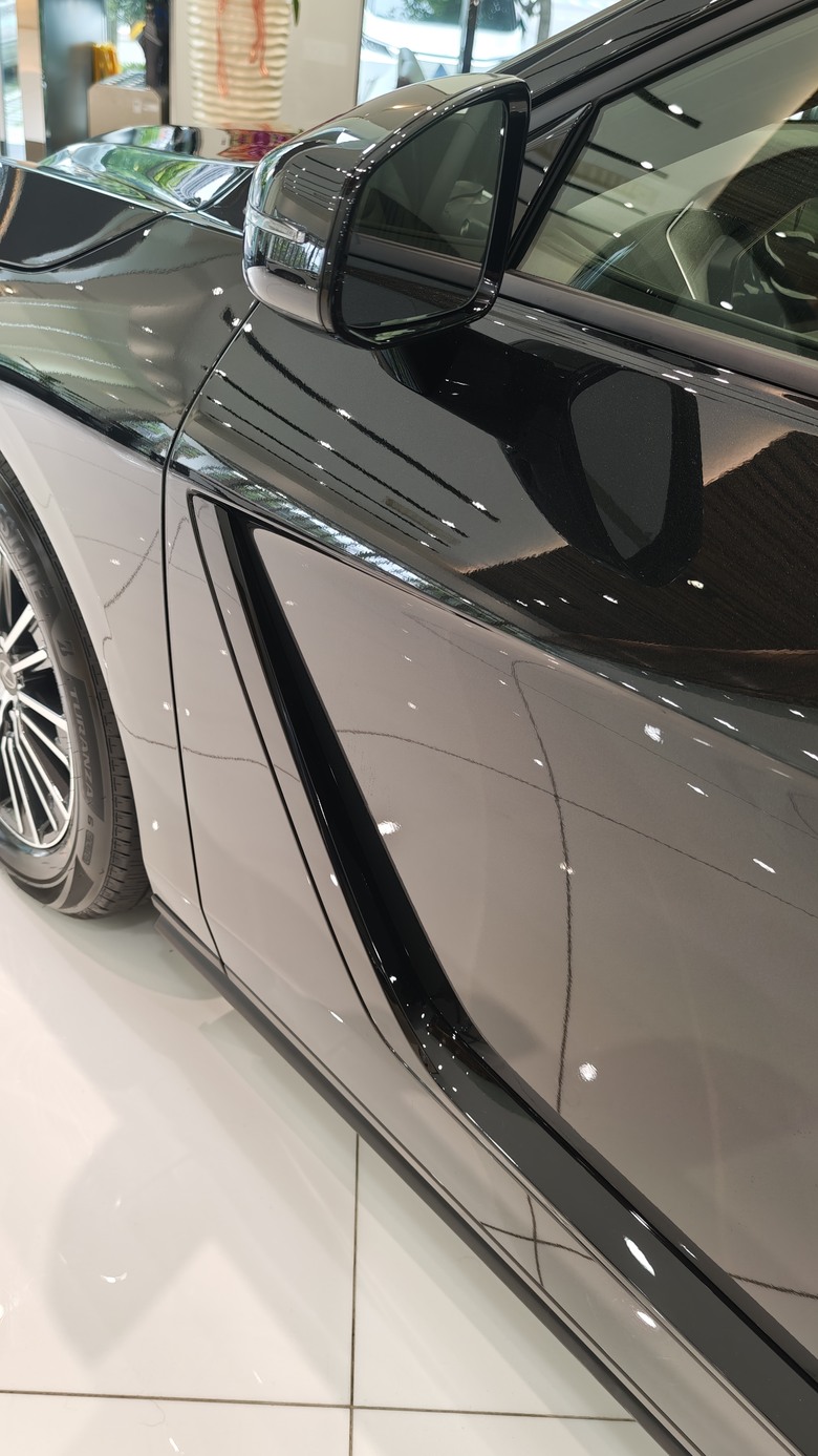 趕在第一天來欣賞All New Lexus ES300h的心得分享