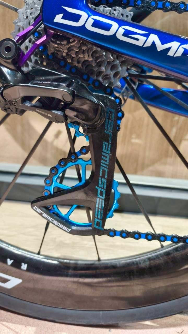開箱 PINARELLO DOGMA F 2026