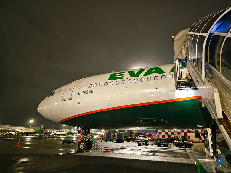 澳門|長榮 BR806 A330-300 澳門MFM-台北TPE 飛行紀錄