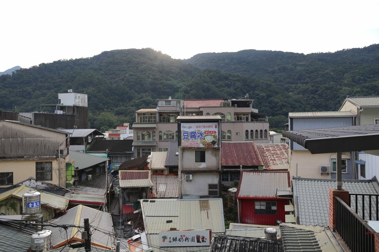 點我看大圖 【遊記】在台灣逛過了許多「老街」,所以這次要出國逛「老街」,南庄老街、十三間老街 - 大漠國渡
