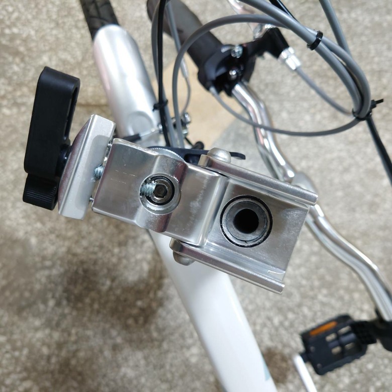 Giant Momentum iThink FD806 全新20"小折改裝eKits套件紀錄