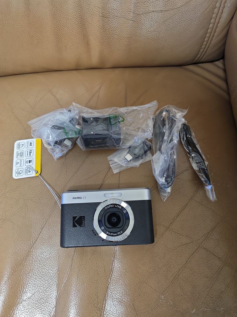 分享我買的FZ-55及C1隨身型相機(開箱文)