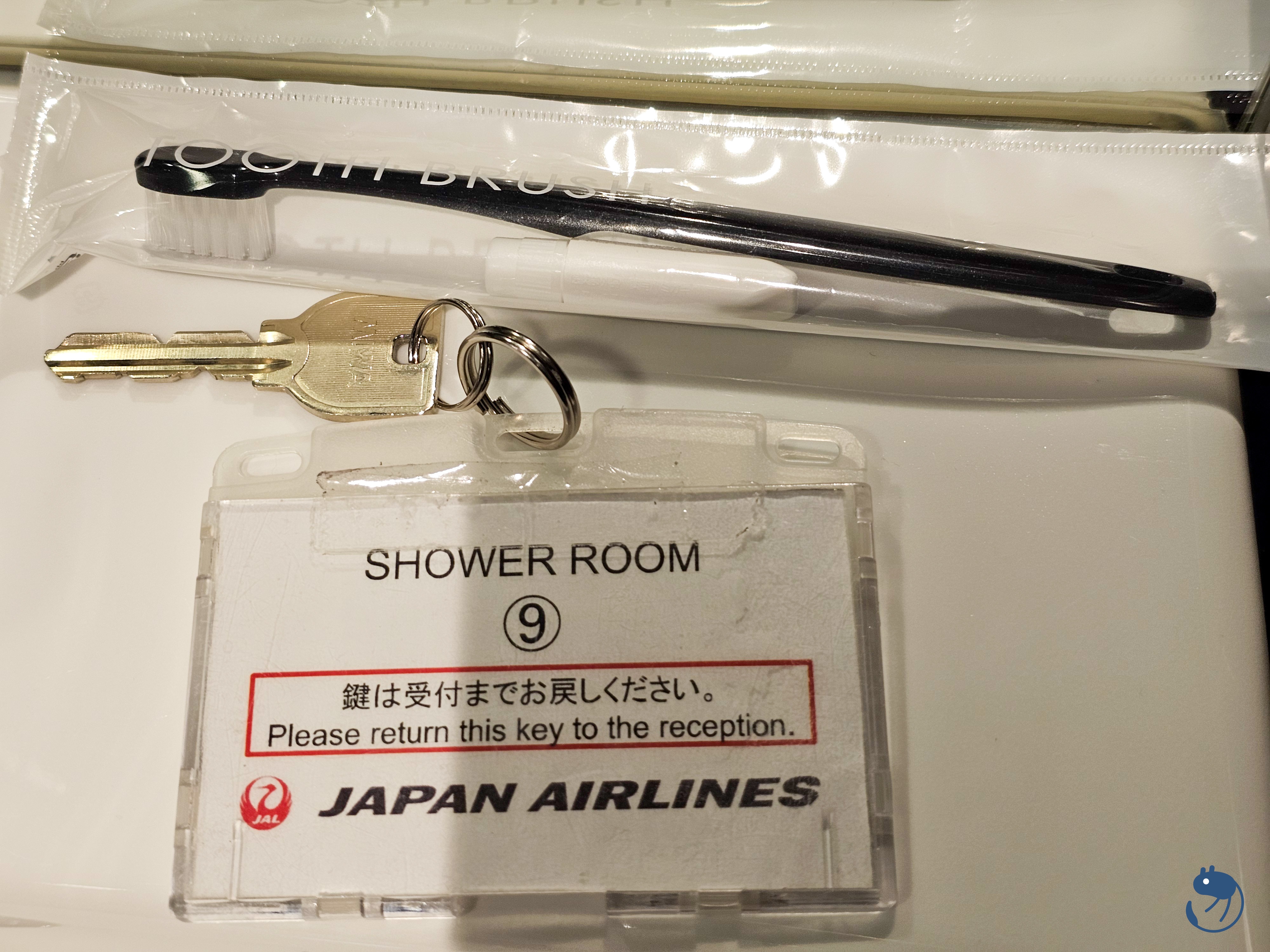 日本-東京|日本航空東京羽田機場頭等貴賓室 First Lounge 體驗紀錄