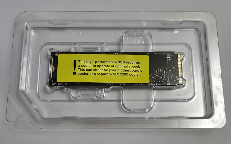 【開箱簡測】Corsair MP700 Pro XT 4TB PCIe Gen5.0 x4 NVMe SSD X870E/Z890 雙平台效能簡測 (圖多)